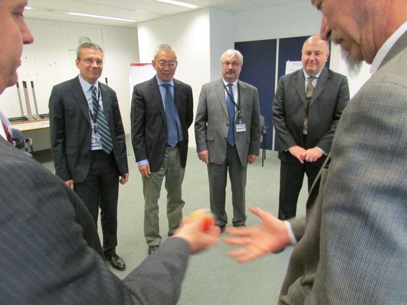 your-workplace-might-have-a-collaboration-crisis-1